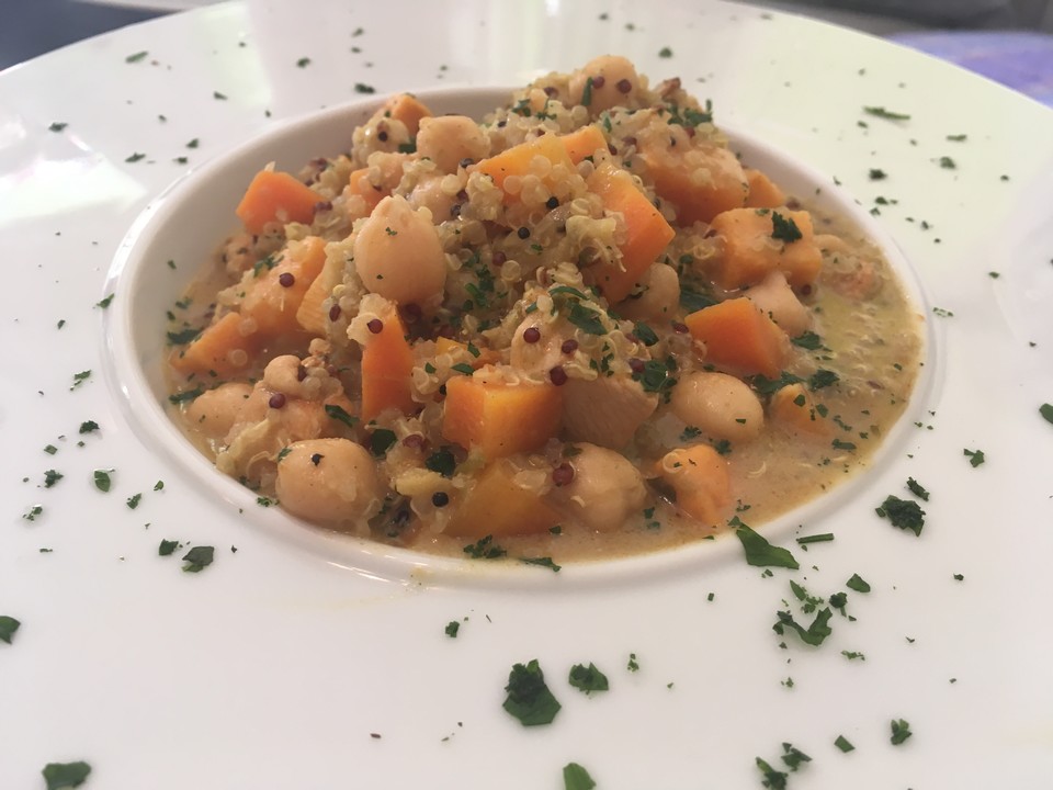 Hähnchen-Eintopf mit Quinoa und Kichererbsen von jhin | Chefkoch.de
