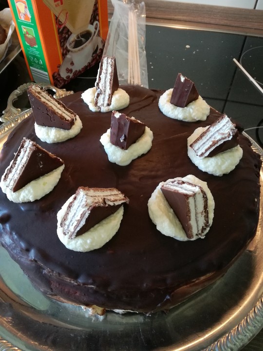 Schokoladentorte mit Kinder Pinguin von Any-Blum | Chefkoch.de