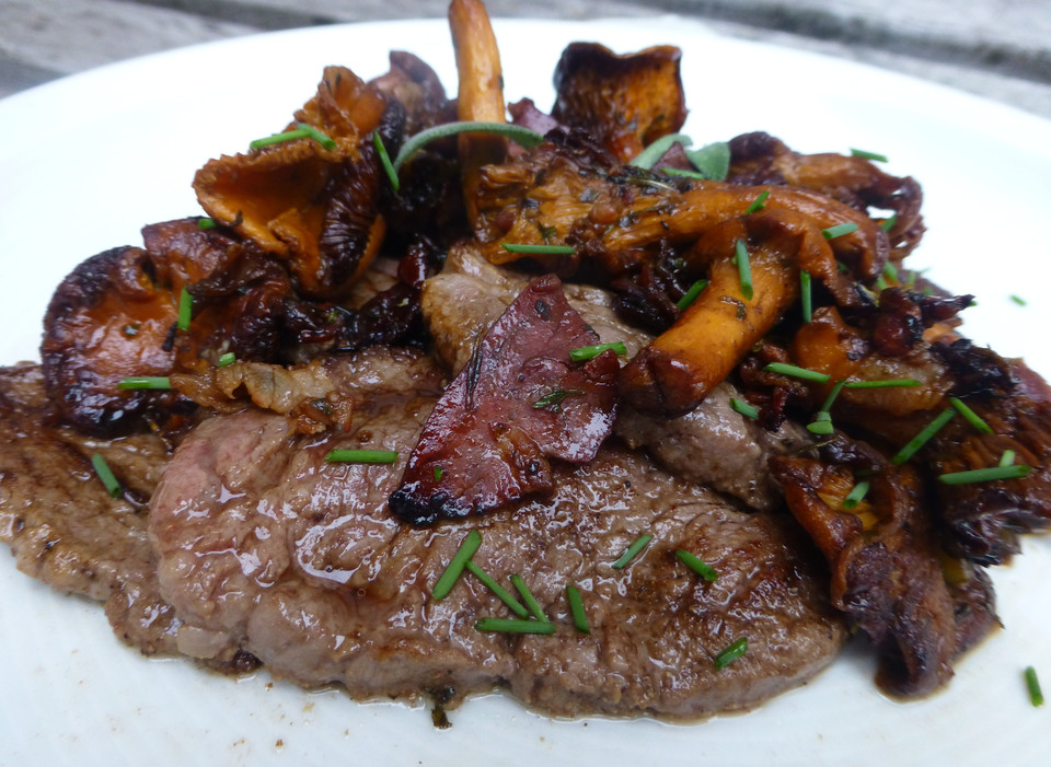 Rinderfilet mit Pfifferlingssalat von Stäbchen92 | Chefkoch.de