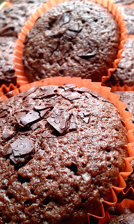 American Brownie Muffins von alina1st | Chefkoch.de
