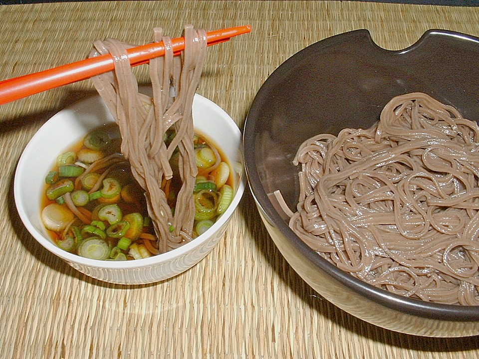 Japanische kalte Buchweizennudeln mit Dip von Shimone | Chefkoch.de