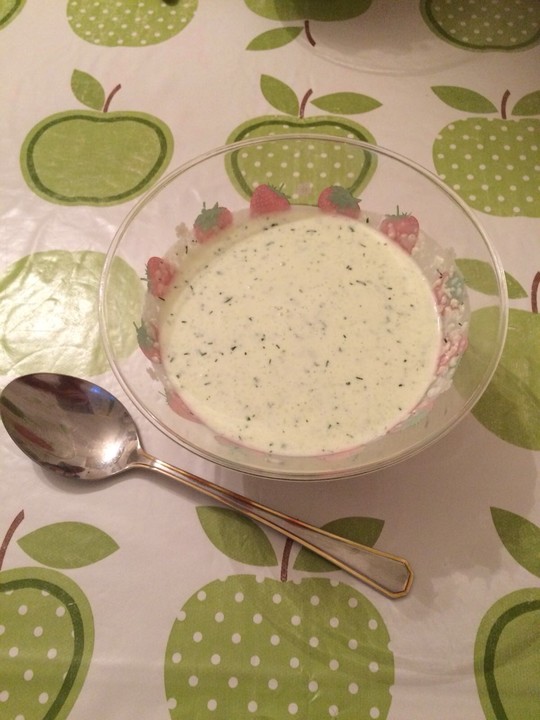 Kalte Gurkensuppe von schnucki25 | Chefkoch.de