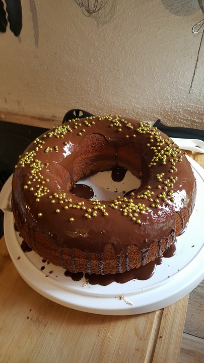 Saftiger Eierlikörkuchen von mawe | Chefkoch.de
