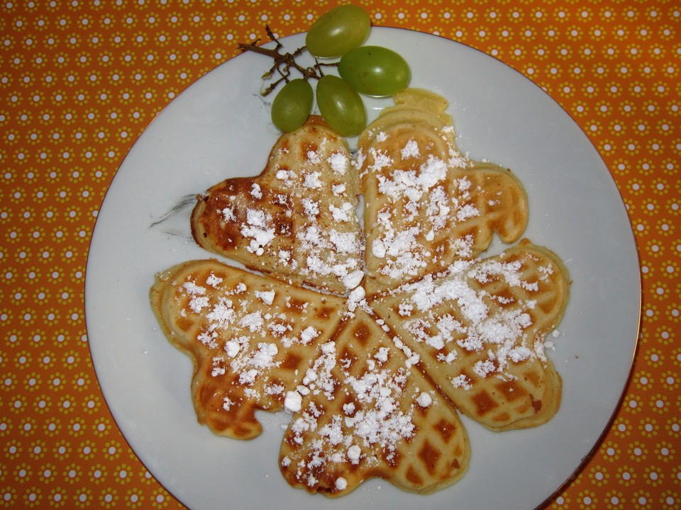 Schmandwaffeln, einfach und lecker von Krankibehr | Chefkoch.de