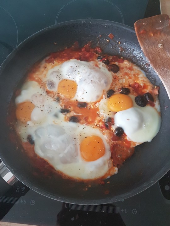 Türkisches Eiergericht mit Gemüse-Menemen von Meinerezepte_Aynur ...