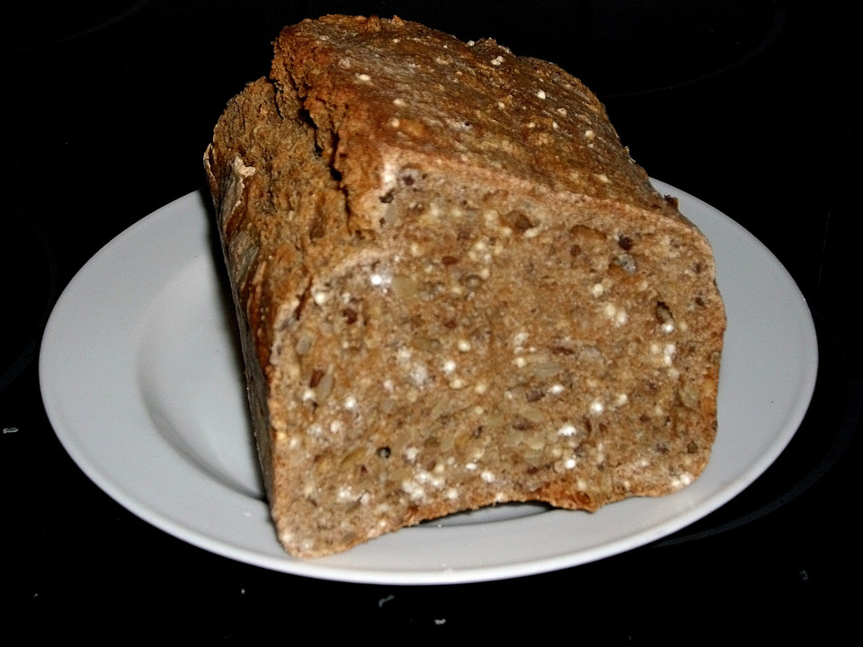 Dinkel-Buchweizen-Brot mit Saaten von javasuse | Chefkoch.de