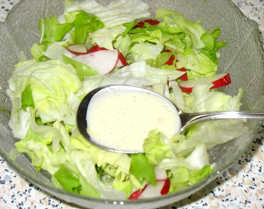 Französische Salatsoße auf Vorrat von Experimentierfrosch | Chefkoch.de