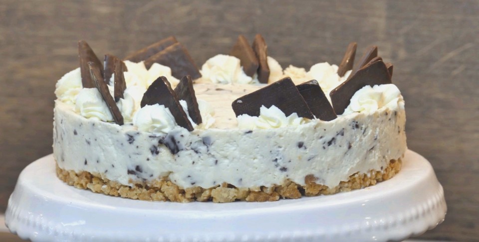 1001898 960x720 after eight torte
