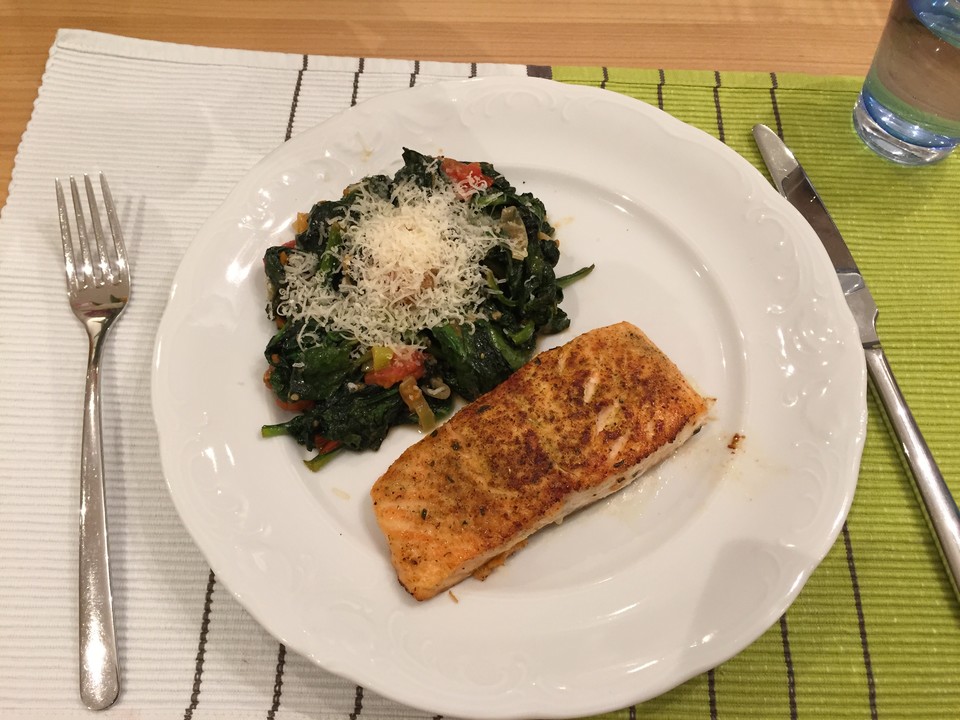 Lachs mit Blattspinat von Lilie09 | Chefkoch.de