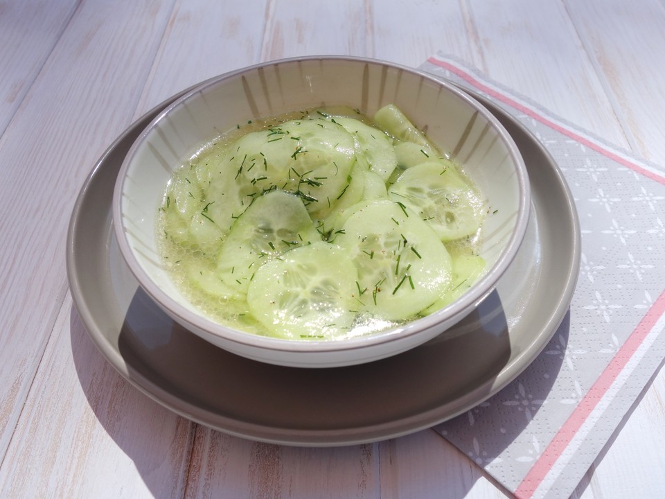 Gurkensalat mit Essig und Öl von Jill | Chefkoch.de