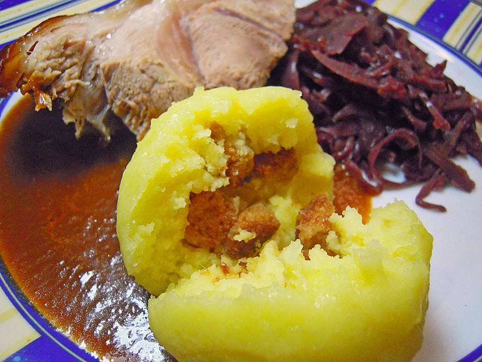 Kartoffelknödel aus gekochten Kartoffeln von Herta | Chefkoch.de