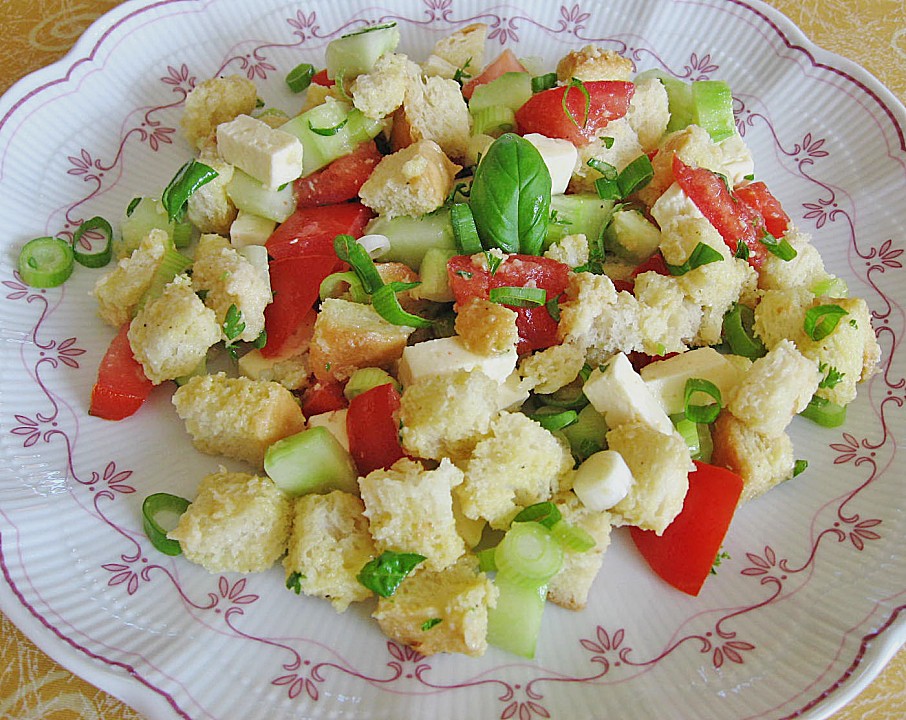 Brotsalat mit Schafskäse von Dragonfly-Lady | Chefkoch.de
