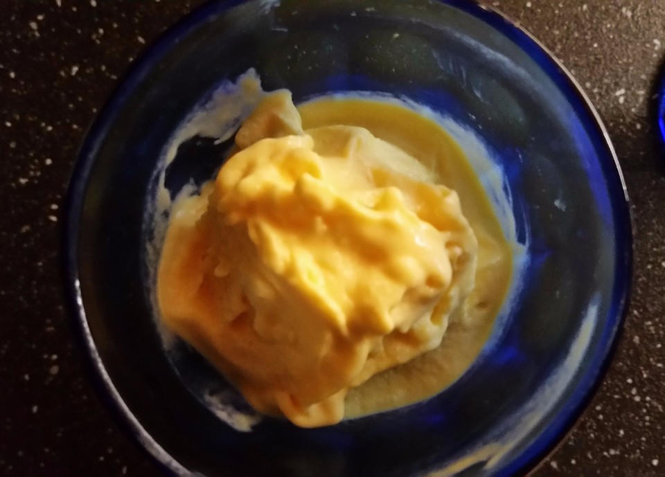 Mango-Joghurt Eis von catweatzle | Chefkoch.de