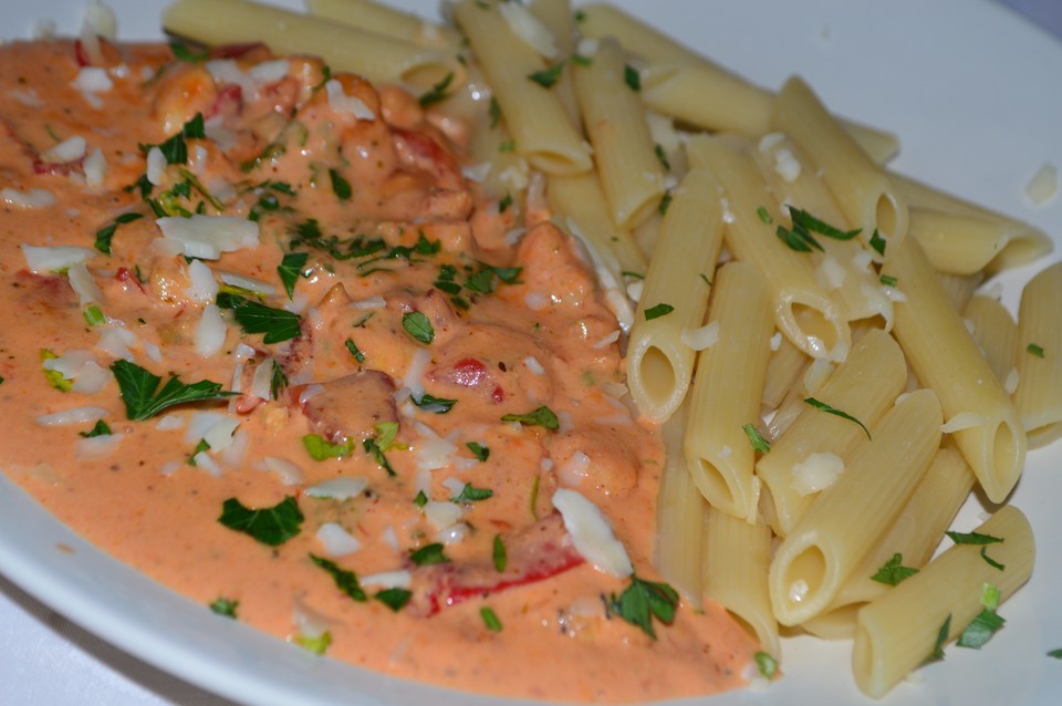 Pasta mit Paprika-Hähnchen-Soße von Serunas | Chefkoch.de