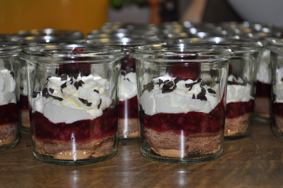 Schwarzwälder KirschDessert im Glas von inwong Chefkoch.de