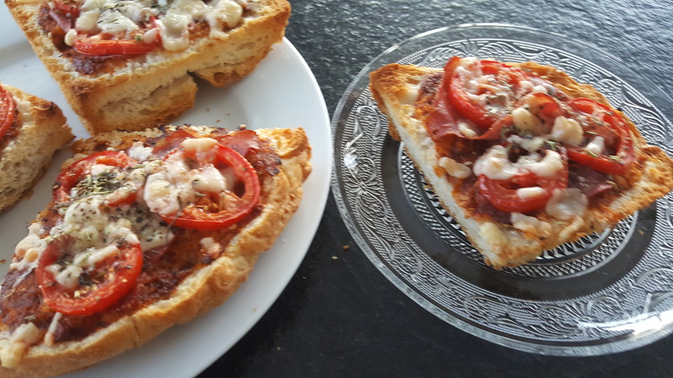 Fladenbrotpizza mit Serranoschinken von Annes_Kochschule | Chefkoch.de