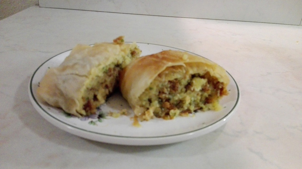 Grammelstrudel mit Kartoffelfülle von Brunhilda_Wien | Chefkoch.de