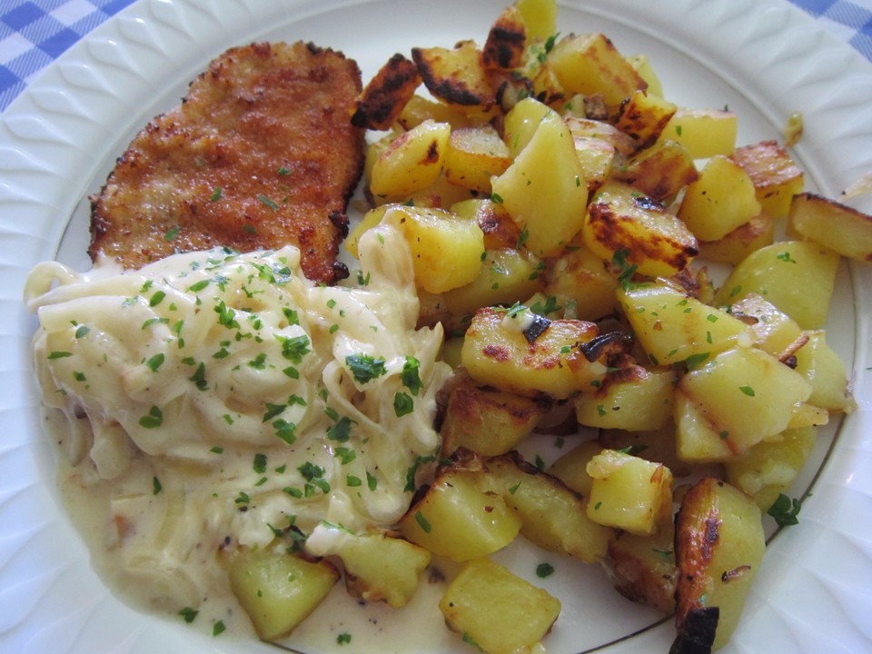 Zwiebel-Rahm-Soße von dreamy1984 | Chefkoch.de Zwiebel-Rahm-Soße von dreamy1984 | Chefkoch.de