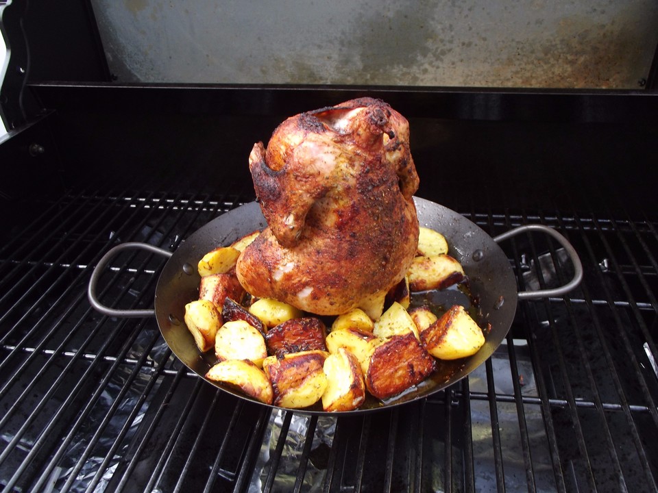 Hähnchen mit Rosmarinkartoffeln vom Grill von checkmax