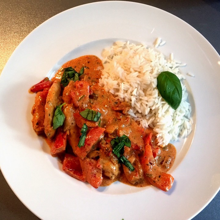 Paprika-Hähnchenbrust mit getrockneten Tomaten von Tanztaucher ...