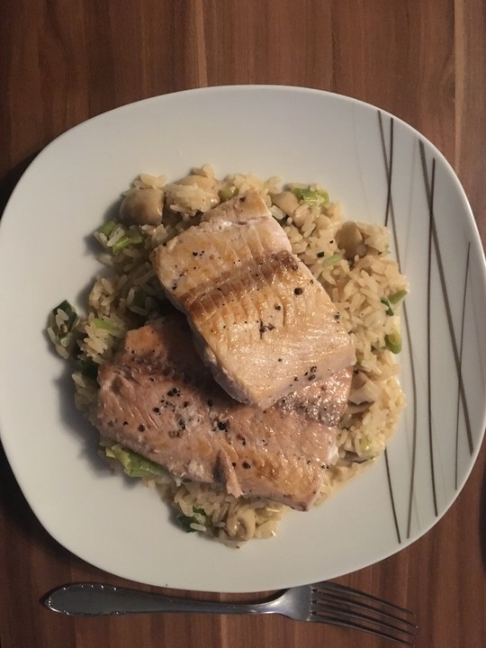 Wildlachs im Gemüsereisbett von He-fe | Chefkoch.de