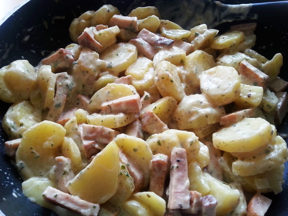 Kartoffel-Fleischwurst-Topf mit Harzer Käse von Tacho_Ronny | Chefkoch.de