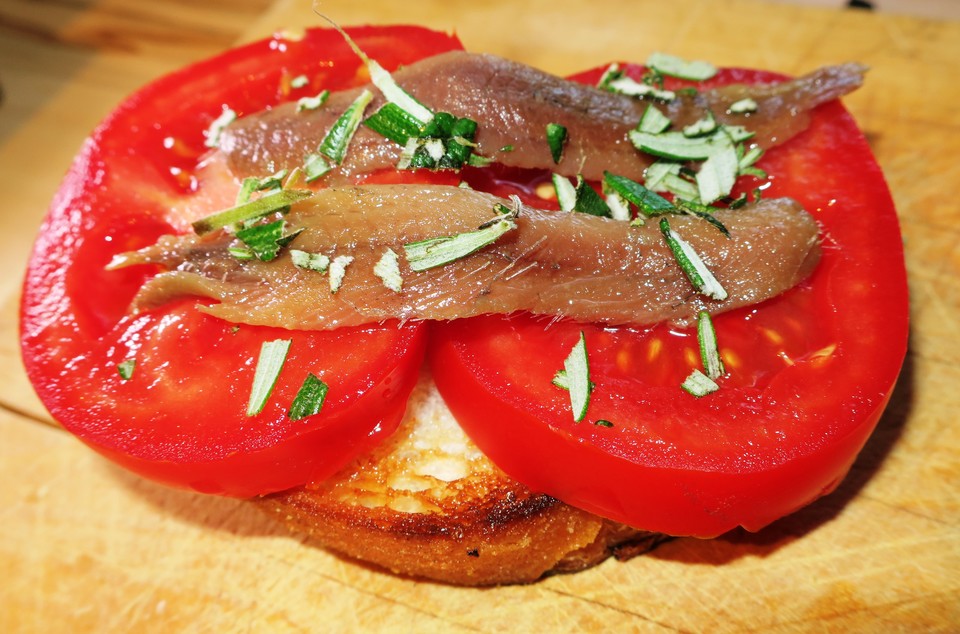 Crostini mit Sardellen auf Tomate von Stutzer-PB | Chefkoch.de