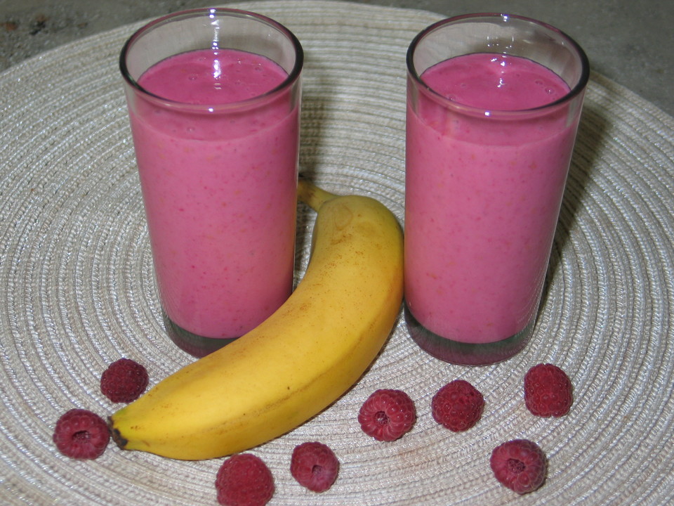 Bananen-Himbeer-Smoothie von MrYoloKing | Chefkoch.de