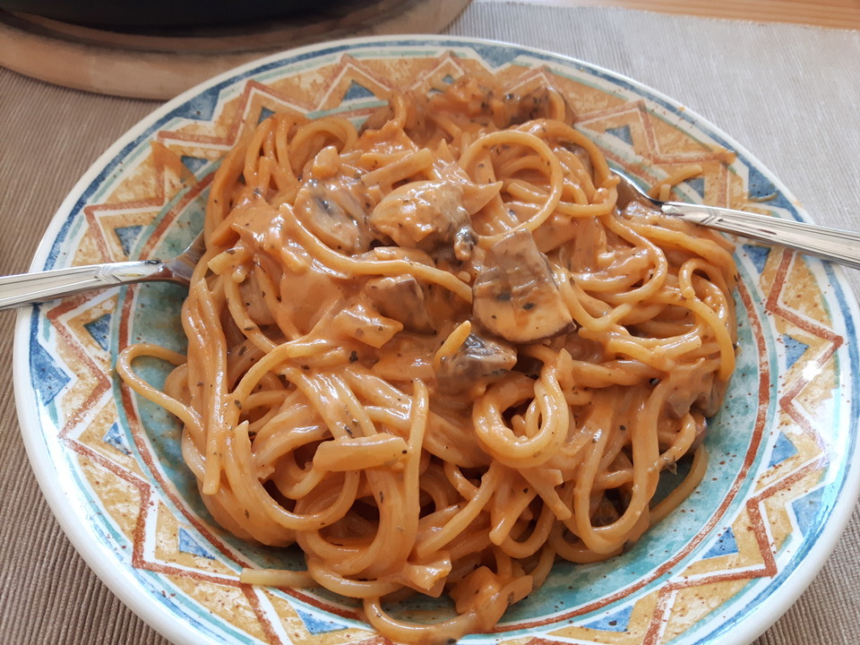 One-Pot-Spaghetti mit Champignons von sternchenfaenger | Chefkoch.de