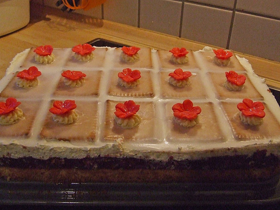 Kirsch - Butterkeks Blechkuchen von stine69 | Chefkoch.de