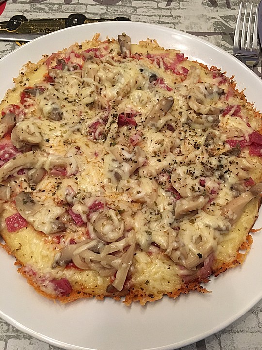 Pizza - Pfannkuchen von mörtel1 | Chefkoch.de