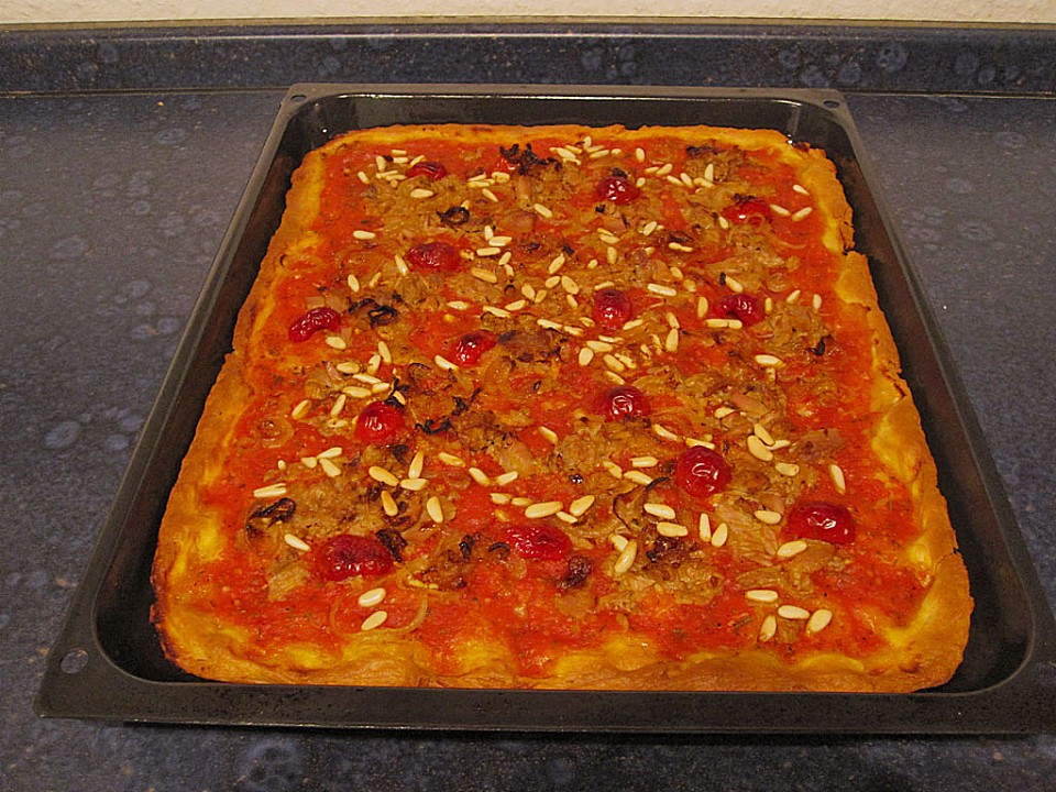 Spanische Pizza