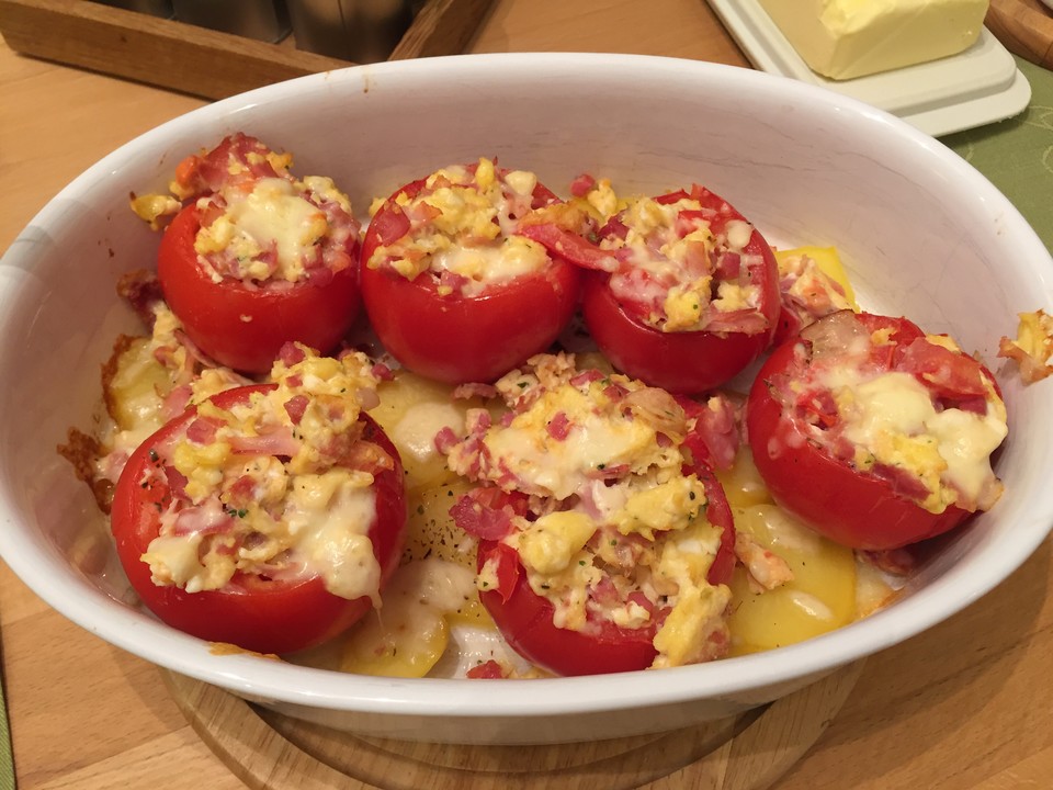 Gefüllte Tomaten mit Speck-Rührei von FroNatur | Chefkoch.de