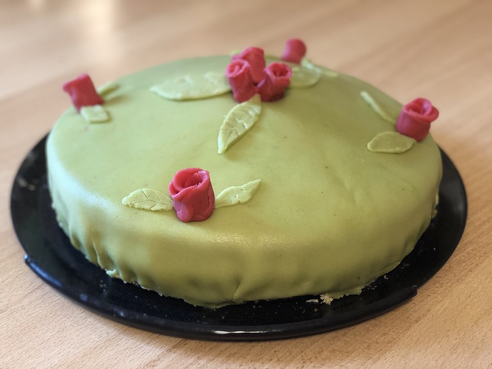 Schwedische Princess Torte von der_david | Chefkoch.de