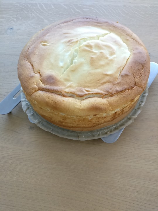 Käsekuchen mit Erdbeeren von Annes_Kochschule | Chefkoch.de