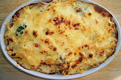 Brokkoli - Nudelauflauf mit Kräuter - Schmelzkäsesoße 26
