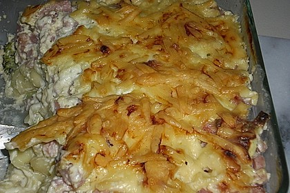 Brokkoli - Nudelauflauf mit Kräuter - Schmelzkäsesoße 39
