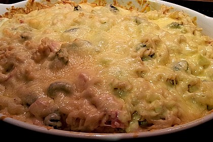 Brokkoli - Nudelauflauf mit Kräuter - Schmelzkäsesoße 53