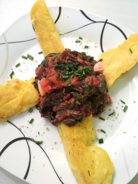 Rote Bete - Blätter, gedünstet von Tilia | Chefkoch.de