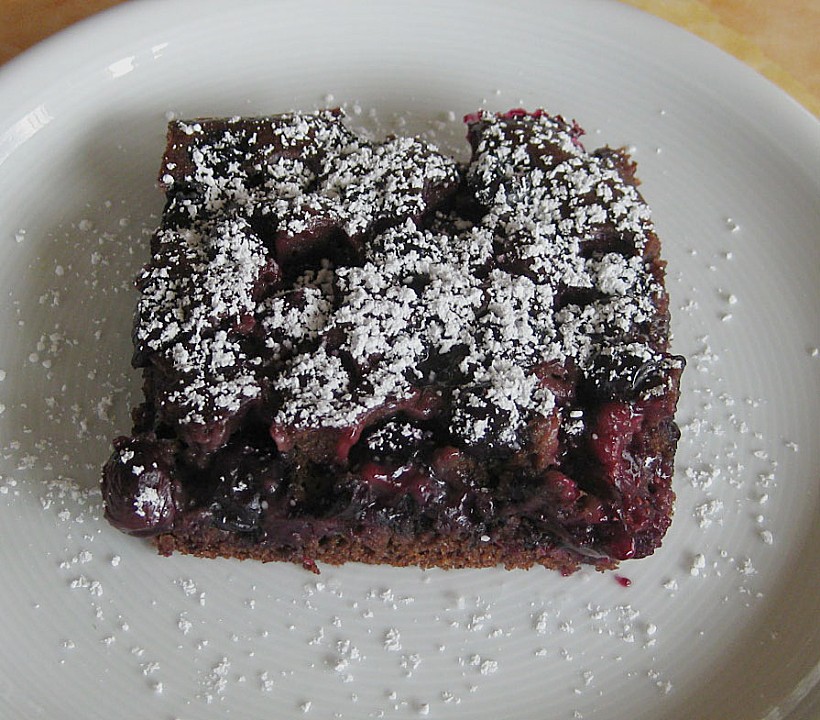 Schneller Schoko-Kirsch-Blechkuchen von FLOK | Chefkoch.de