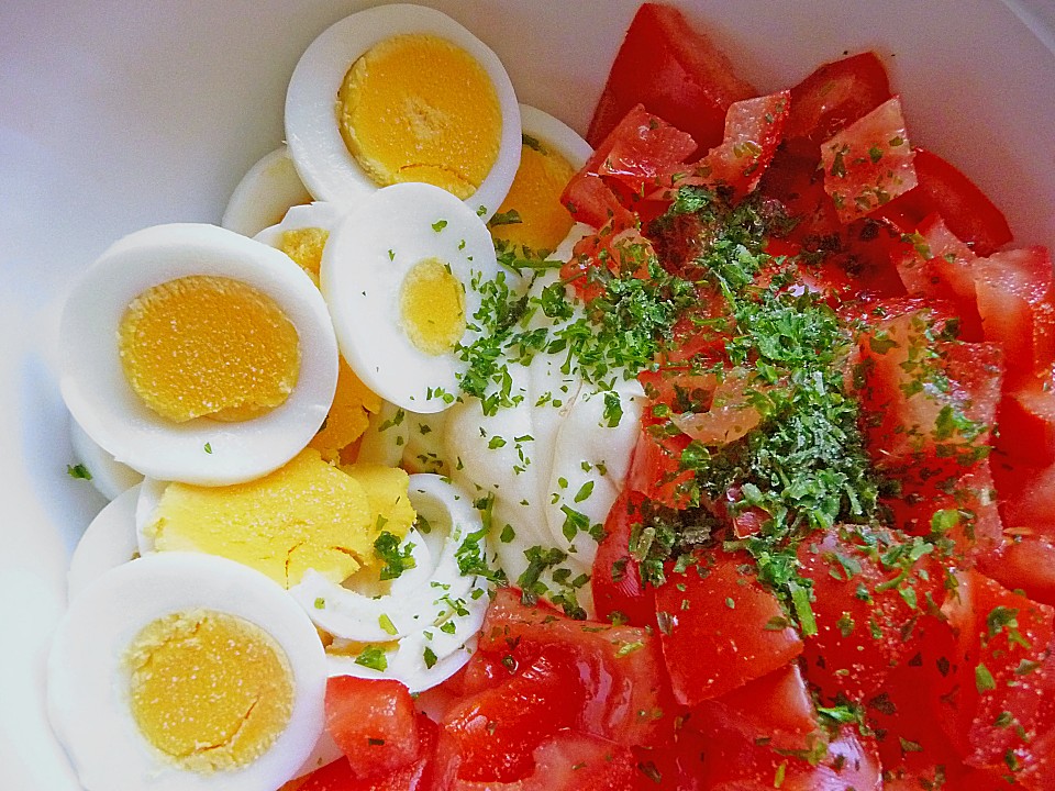 Superschneller Tomaten - Eier - Salat von floo | Chefkoch.de