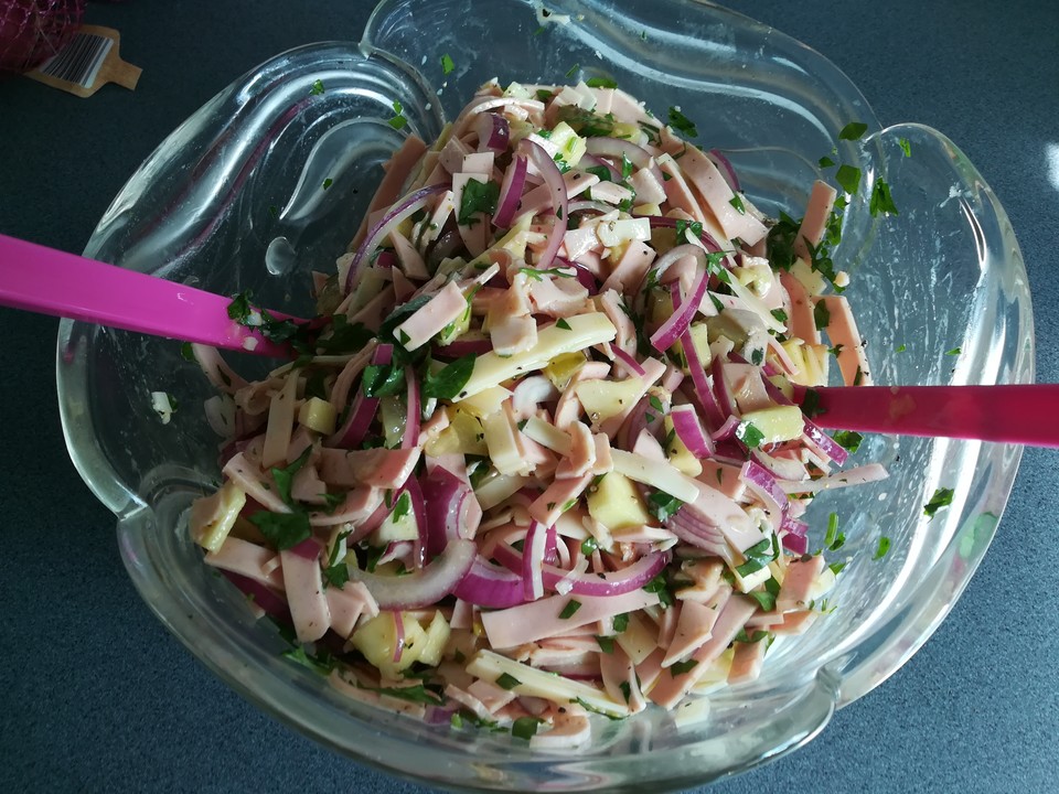 Schweizer Wurstsalat von anna_14 | Chefkoch.de