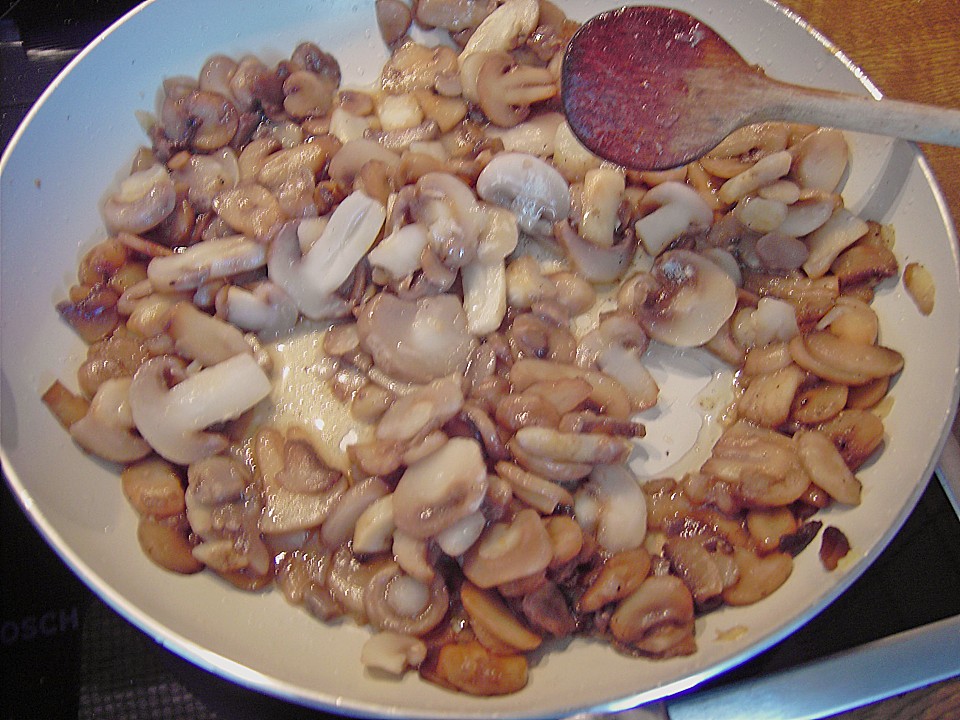 Gebratene Pilze mit Speck und Zwiebeln | Chefkoch.de