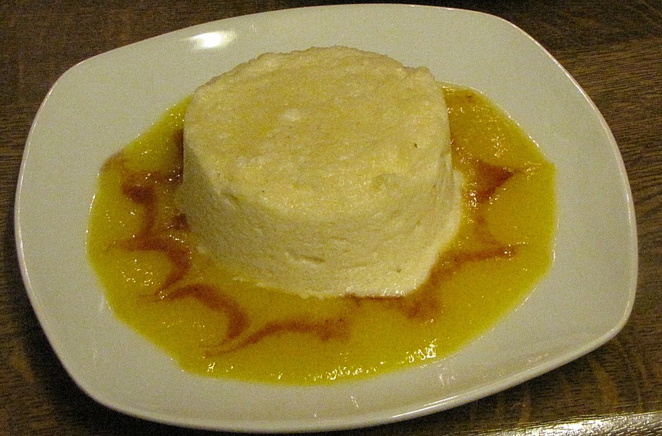 Grießpudding mit Sahne von TinchenTine | Chefkoch.de