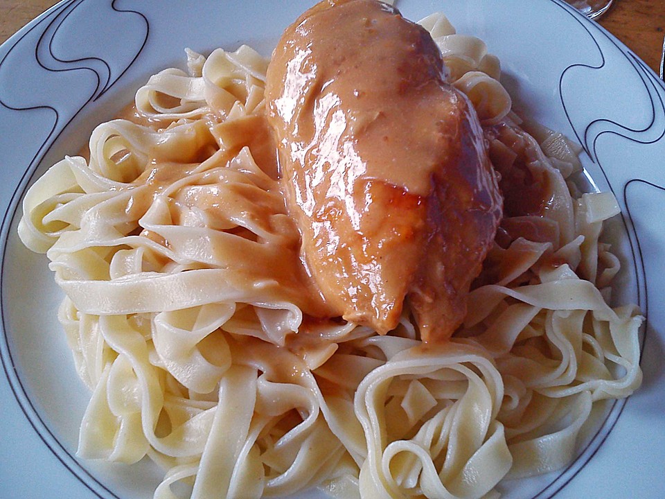 Hähnchenbrust mit Orangensauce und Bandnudeln von alina1st | Chefkoch.de