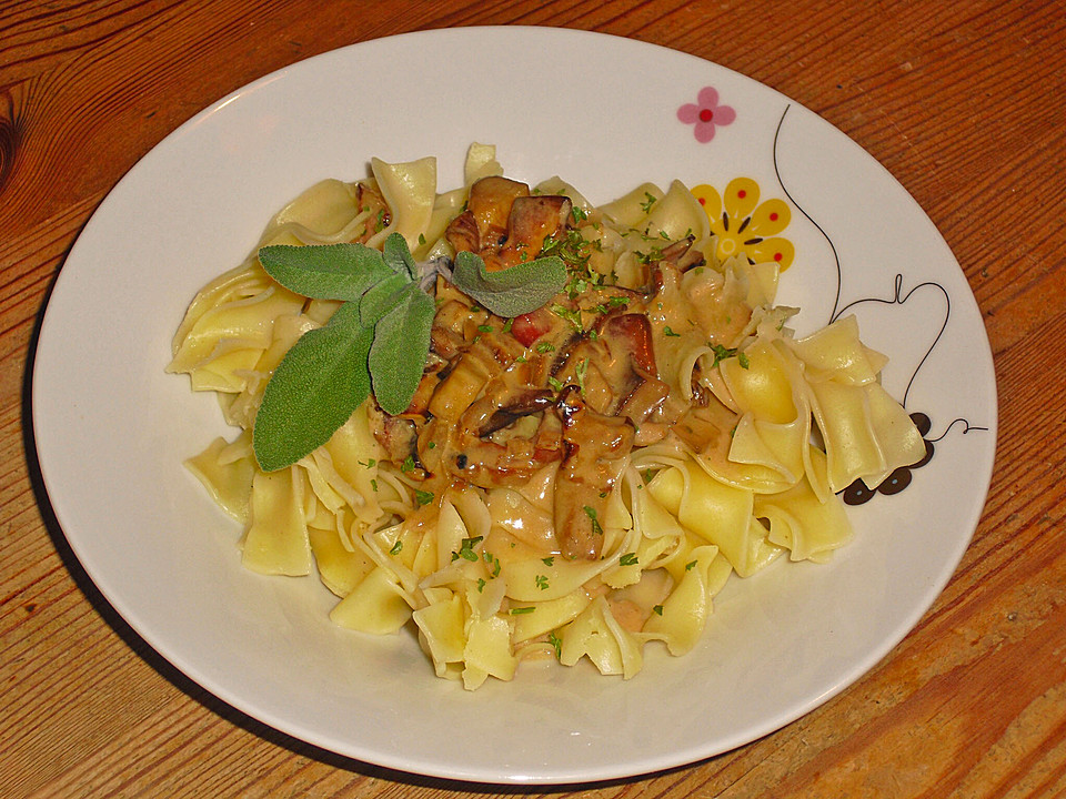 Tagliatelle mit Steinpilzen von doro2 | Chefkoch.de