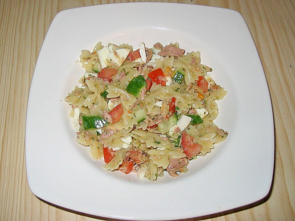 Nudelsalat mit Thunfisch von silvi0400 | Chefkoch.de