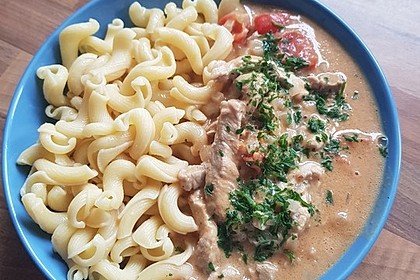 Afrikanischer Erdnusstopf 16