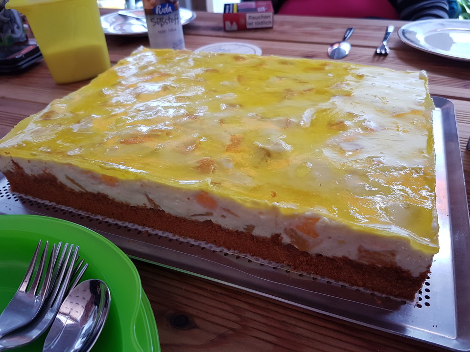 Spiegeleikuchen vom Blech von Paula18 | Chefkoch.de