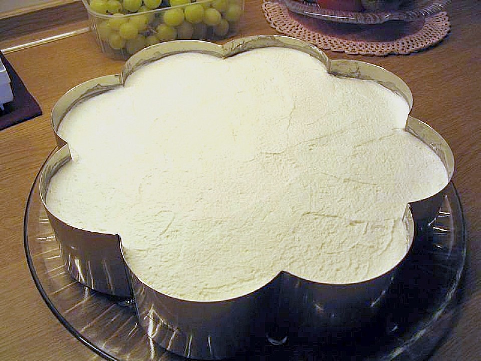 Pfirsich - Melba - Torte von Stetim | Chefkoch.de Pfirsich - Melba - Torte von Stetim | Chefkoch.de